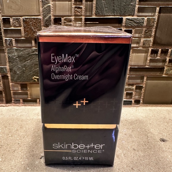 Skinbetter Science EyeMax AlphaRet Overnight Cream - 15ML - Picture 1 of 2